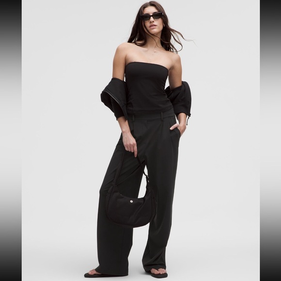 lululemon athletica Pants - EUC! Lululemon Daydrift trouser Black Wide Leg High-Waisted Pants *short